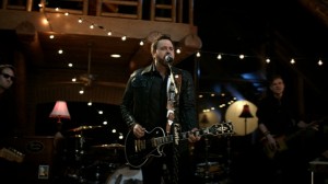 Randy Houser Goodnight Kiss still 2